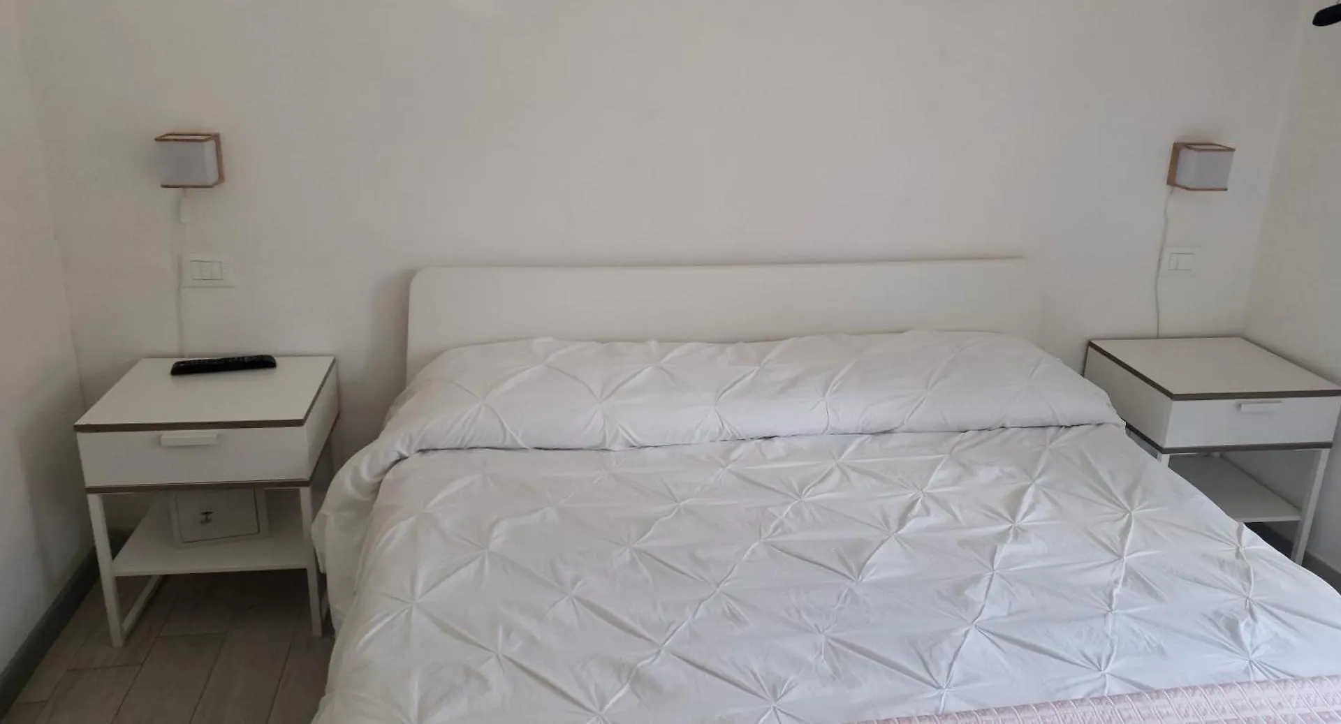 B&B Metro B Fronte Metro Rome Bed & Breakfast